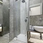 Tyzenhauz Grand Apartman