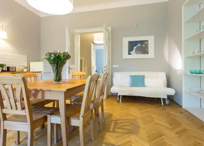 Tyzenhauz Grand Lejlighed