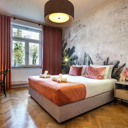 Tyzenhauz Grand Apartament Kraków
