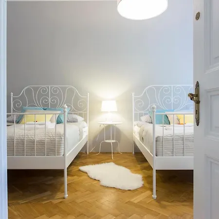 Tyzenhauz Grand Apartman Krakkó